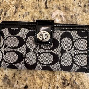 Coach Black and Gray Signature Cardholder Wallet